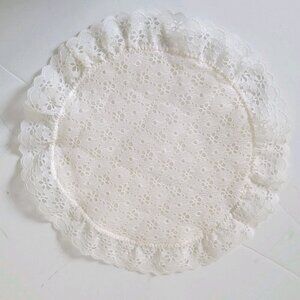 Vintage Doily White Lace 12" Round Quilted Middle For Trivet